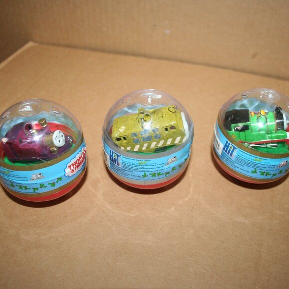 Vtg (3) Thomas & Friends Lady/Diesel/Percy Wind Up Train Eggs Figures Lot 2006 - Picture 2 of 6